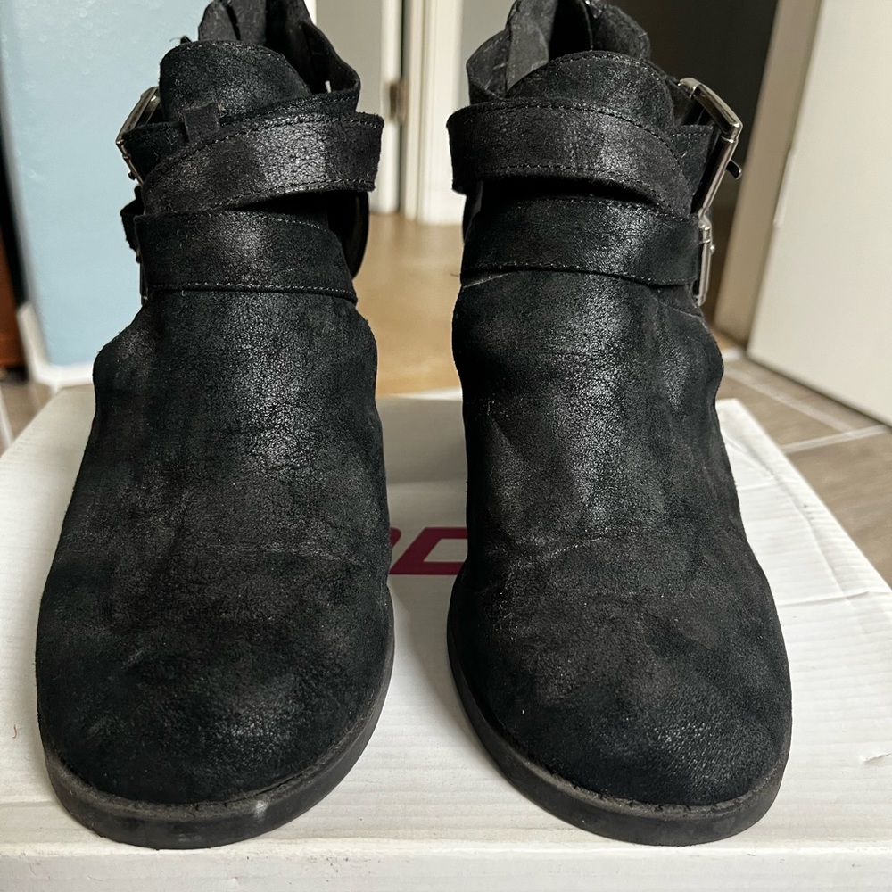 Black Heeled boots